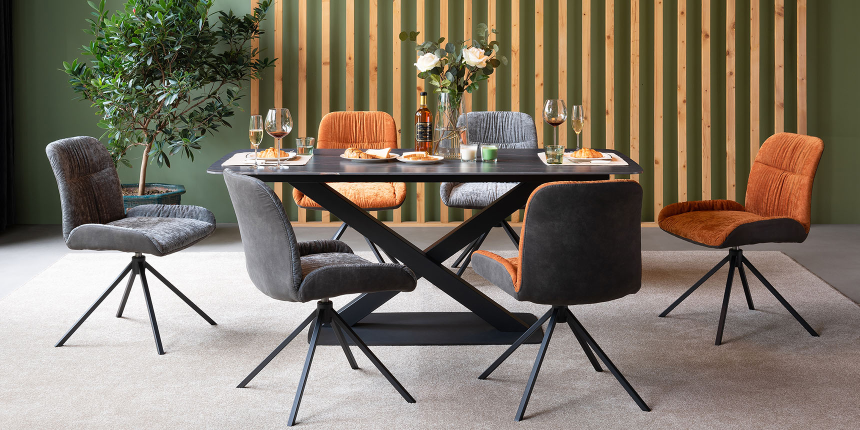 Lhasa Armlehnenstuhl