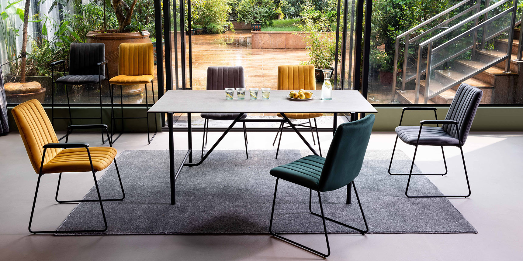 Lhasa Armlehnenstuhl