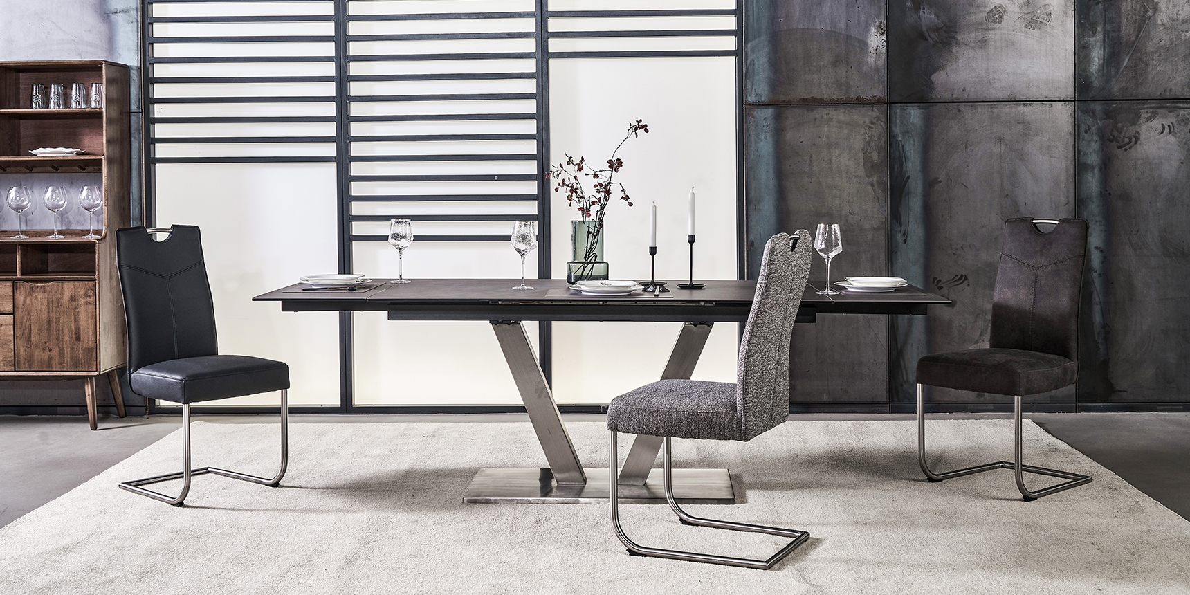 Lhasa Armlehnenstuhl